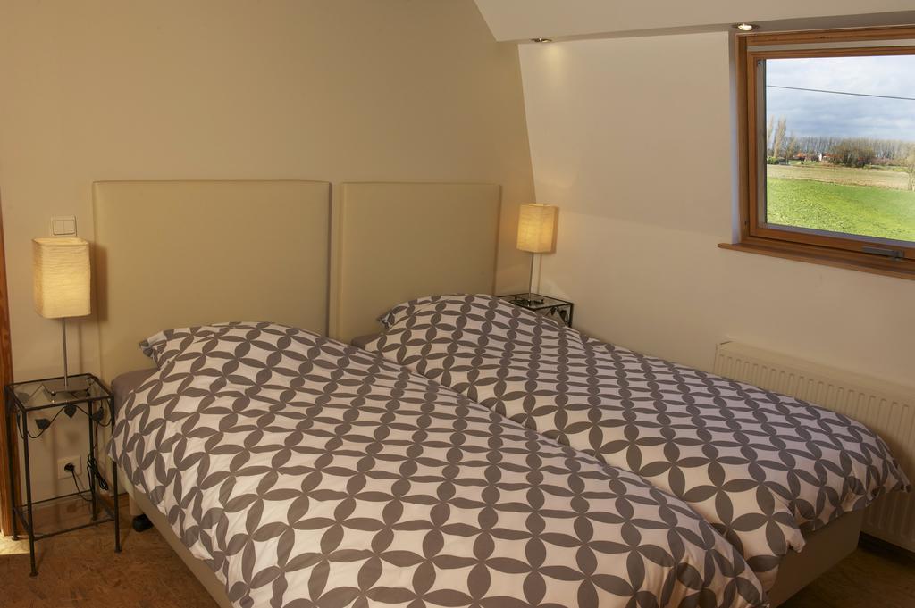 Au Detour Du Trieu Villa Estaimbourg Værelse billede